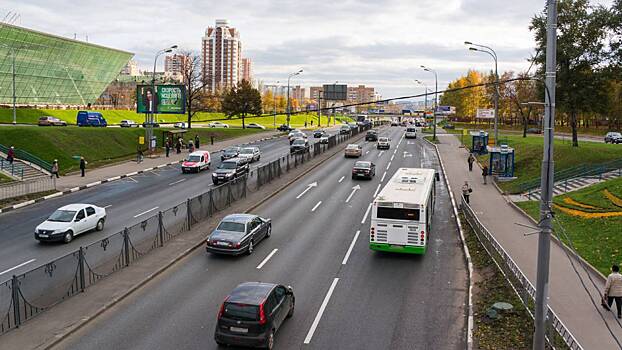 Рублевское шоссе в Москве реконструируют за 16,5 млрд рублей