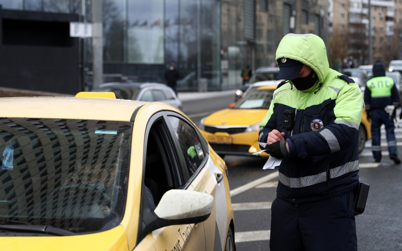 Безопасность под контролем: в Москве регулярно проверяют такси и их водителей