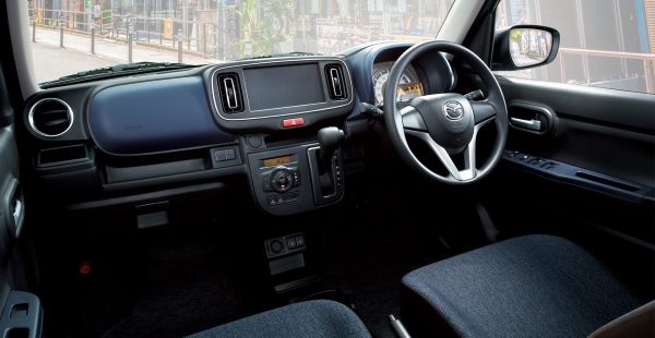 Кей-кар Mazda Carol повторил новейший Suzuki Alto