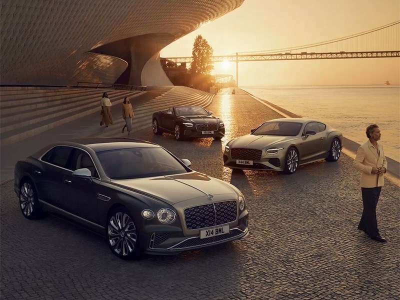 В Mulliner сделали роскошные версии Bentley Continental GT и Flying Spur