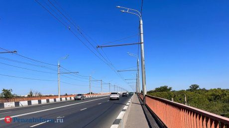 Водители недовольны пробками в час пик на Сурском мосту